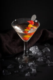 Die perfekte Garnierung für Cocktails: Früchte und Gemüse, die Ihre Drinks aufwerten